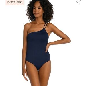 LaBlanca women’s one shoulder swimsuit, NWT size 18 W